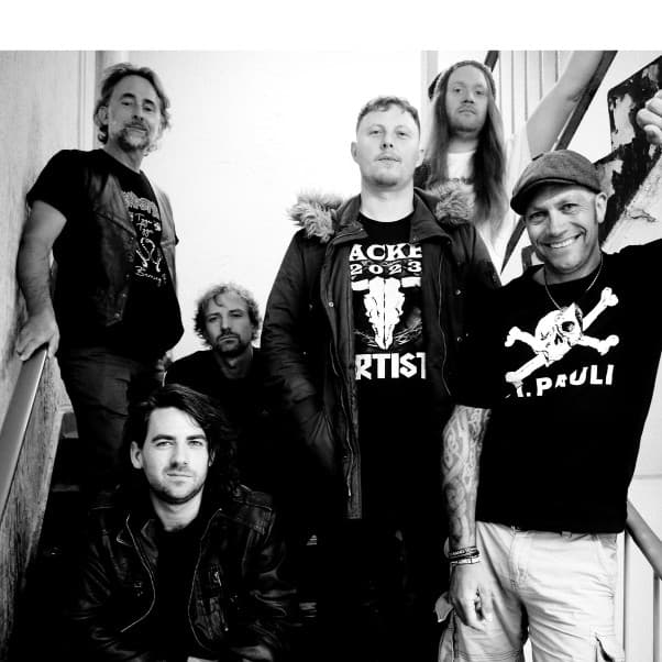 Ferocious Dog (UK) + McScallywag (GRN)